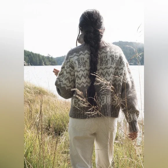 TRADE Ozma of California Cabin Cardi, Eco-Cloud Alpaca Cotton, Shrub - Picture 6 of 15